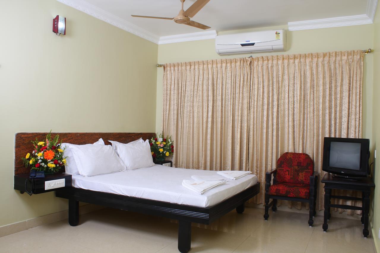 Hotel Srimaniya Kanyakumari Exterior photo